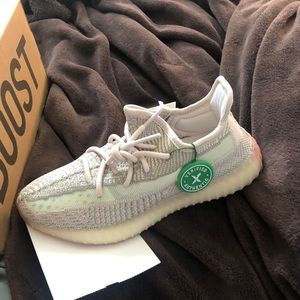 Yeezy 350 Citrin